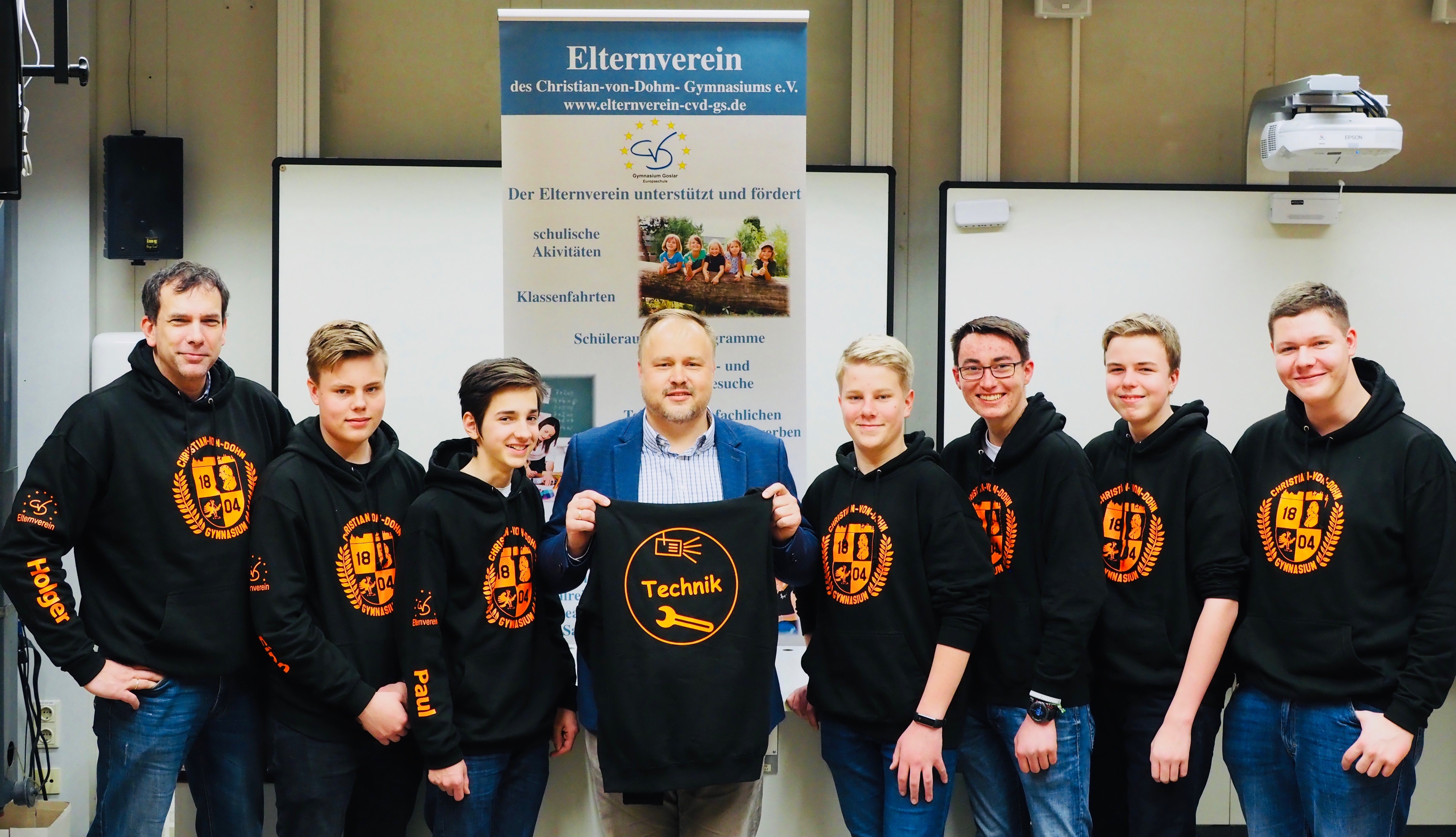 2b Projekte Technik AG Bild 1 2019